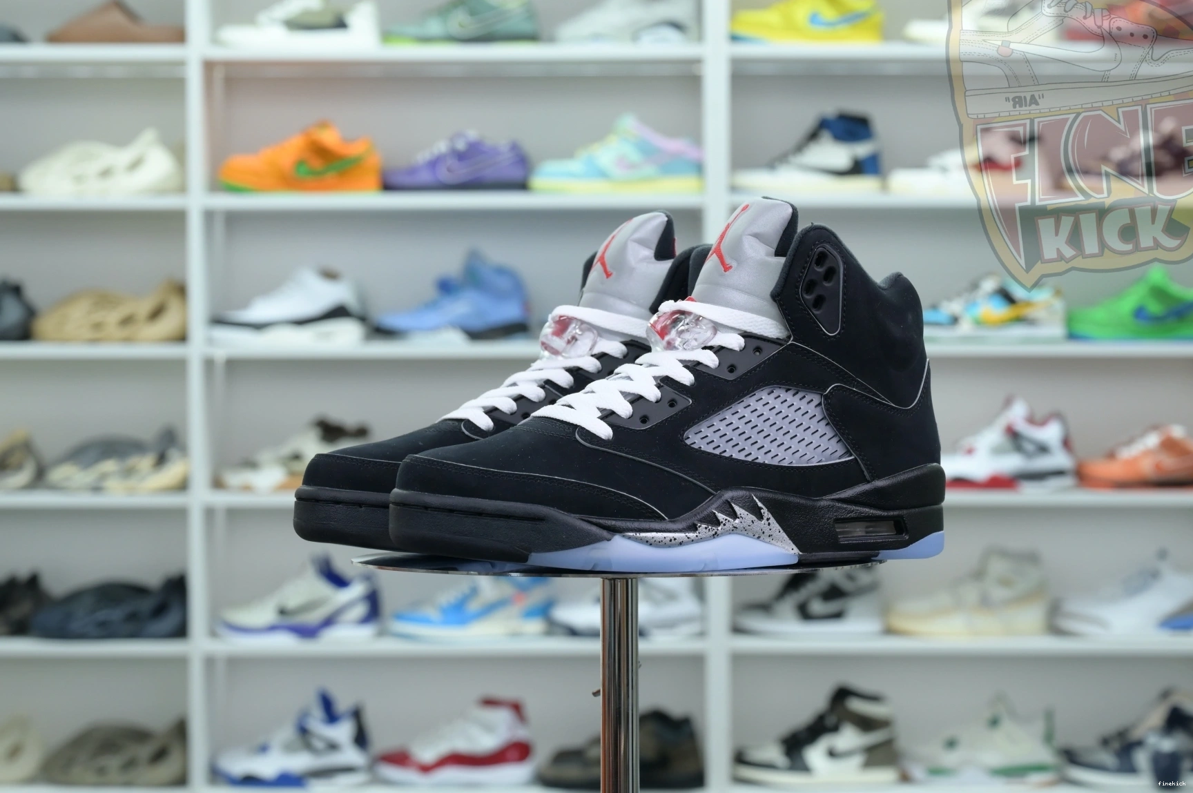 METALLIC Jordan 5“BLACK Jordan Air REIMAGINED” 1124